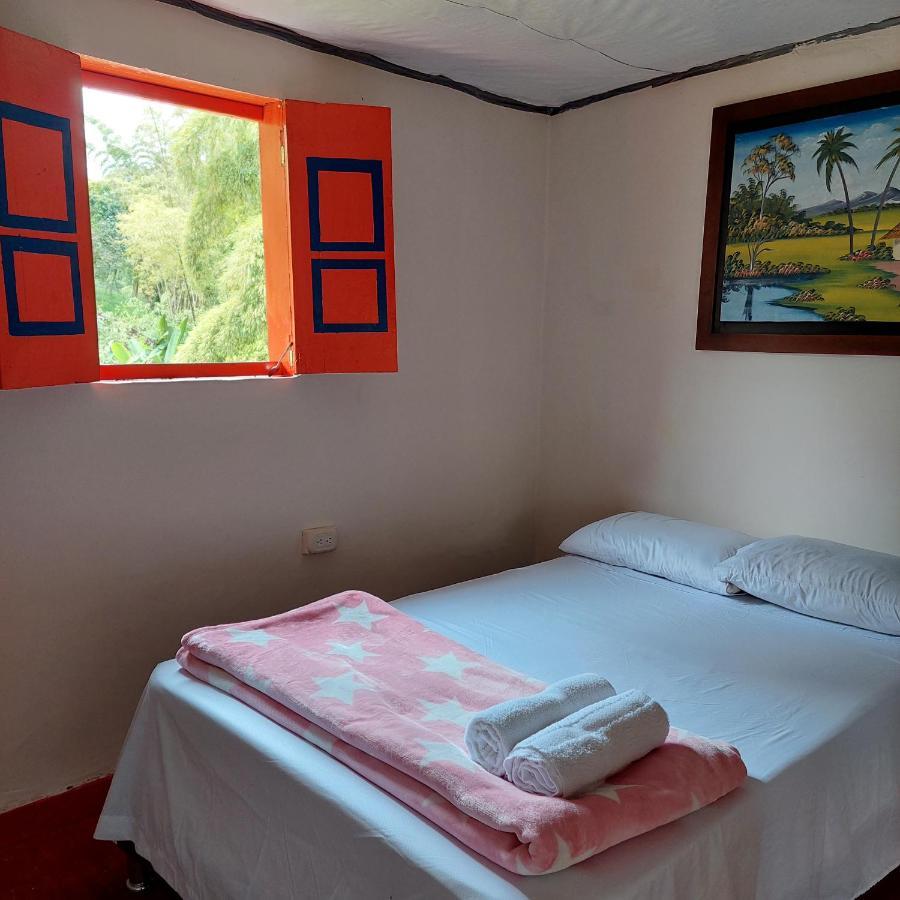 Hostal La Pijarana Salento Buitenkant foto