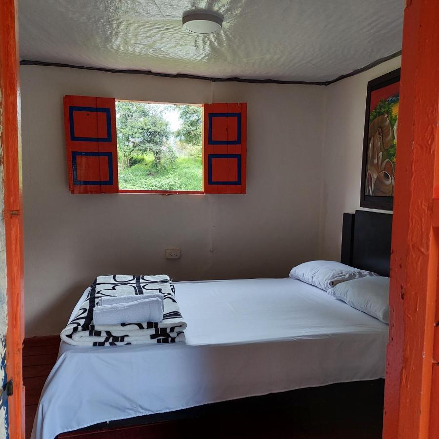 Hostal La Pijarana Salento Buitenkant foto